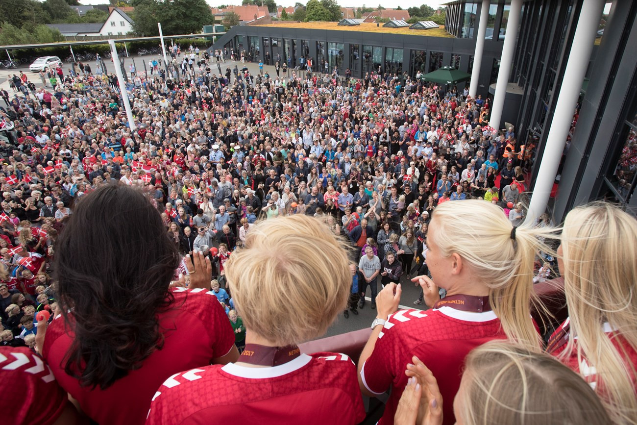 Kvindelandsholdet flytter hjemmefra – og forlader Viborg efter otte år