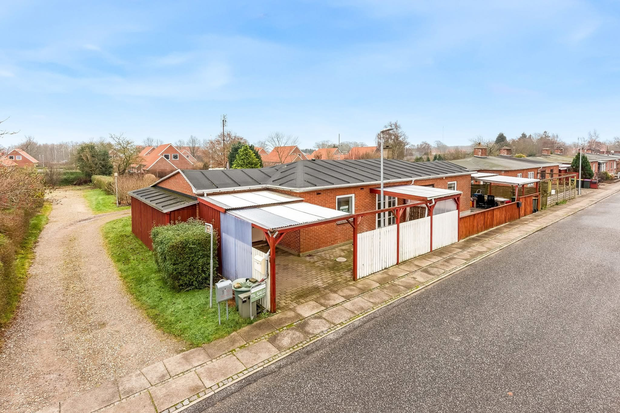 Centralt rækkehus i Tønder med muligheder til 800.000 kr.