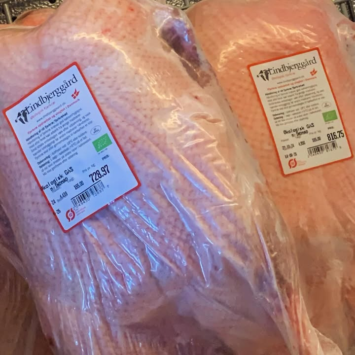 Fru Hansens Butik & Café melder udsolgt af øko Mulardænder og kalkun fra Lindbjerggaard, kun få øko gæs tilbage