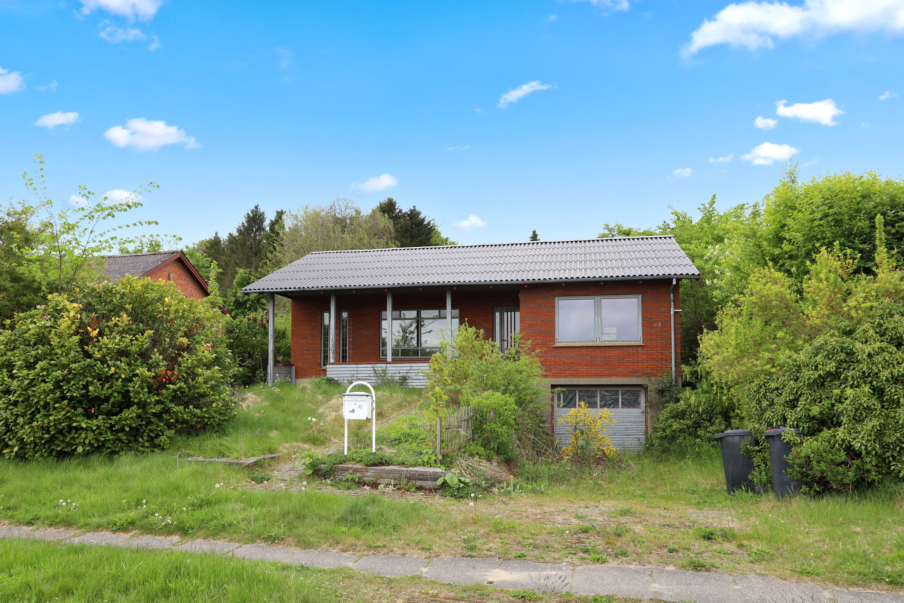 Solbakkevej 15 er til salg for kun 845.000 kr.: Se de billigste boliger til salg i Svenstrup J her