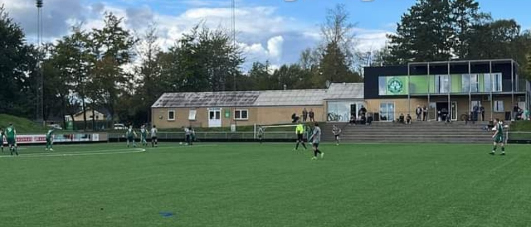 SMIFF-drengene var ustyrlige i storsejr - Helsted Fremad blev massakreret på hjemmebane