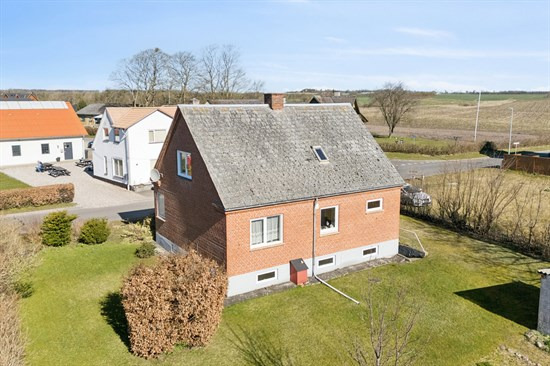 Abildgårdsvej 57 er til salg for kun 295.000 kr.: Se de billigste boliger til salg i Nibe her