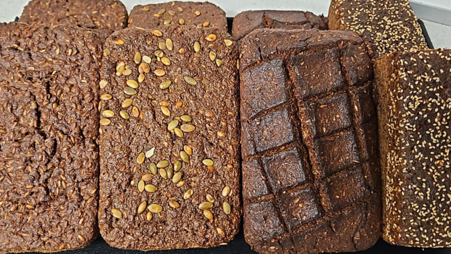 Julens fristelser og nytårssøde lækkerier hos Løgstørvejens Bageri