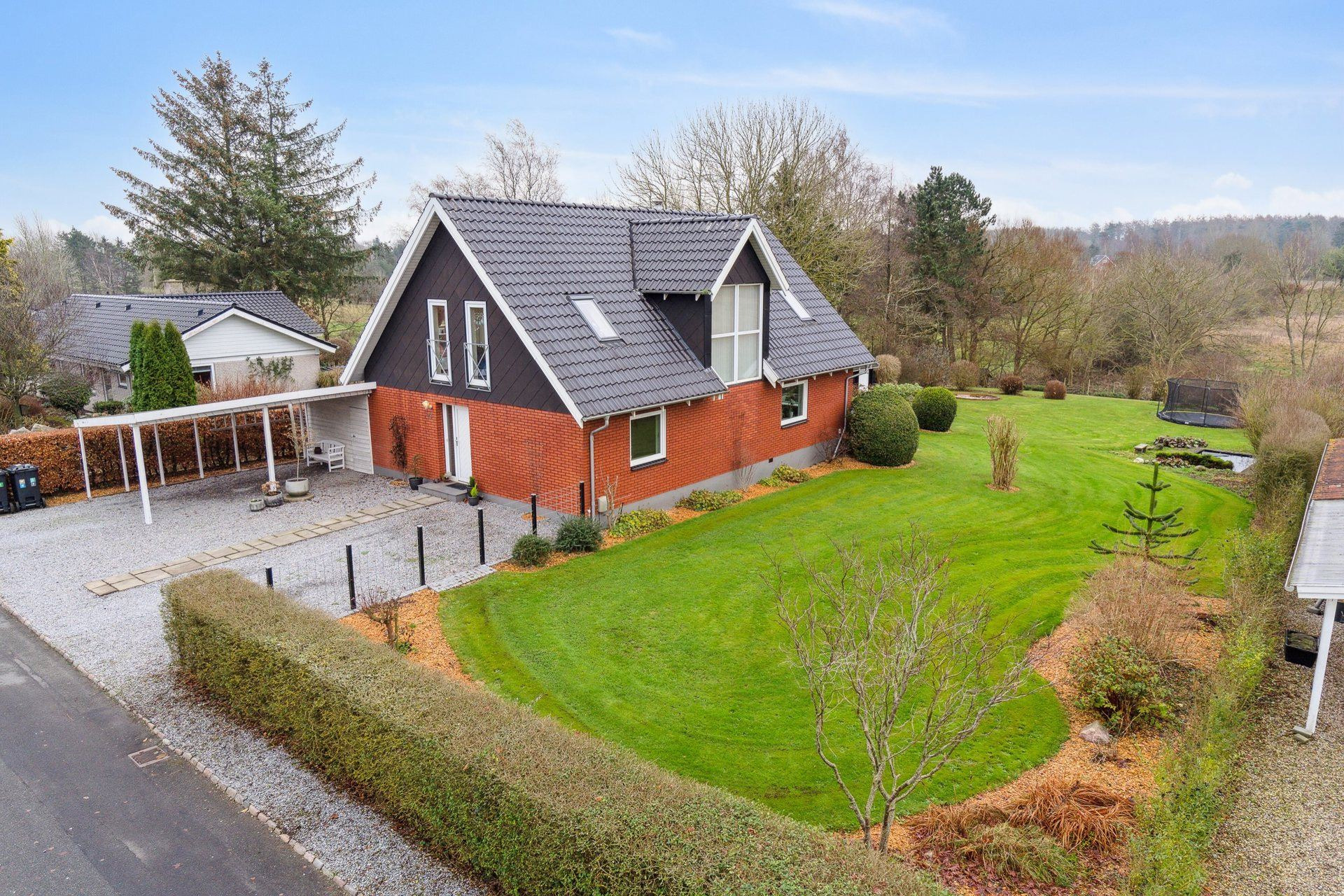 En ren boligdrøm på 175 m² til 2,0  mio. kroner er nu komme til salg i Stenstrup: Se hvor de dyreste boliger til salg i Stenstrup er