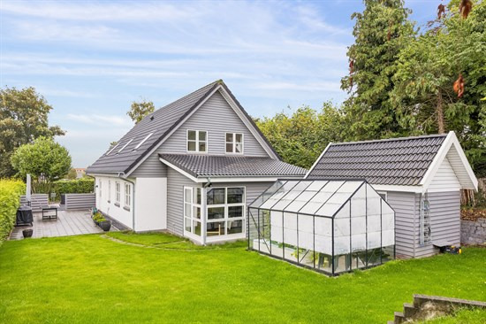 Top 6 over dyreste boliger til salg i Svebølle. Priser op til 2.495.000 kr