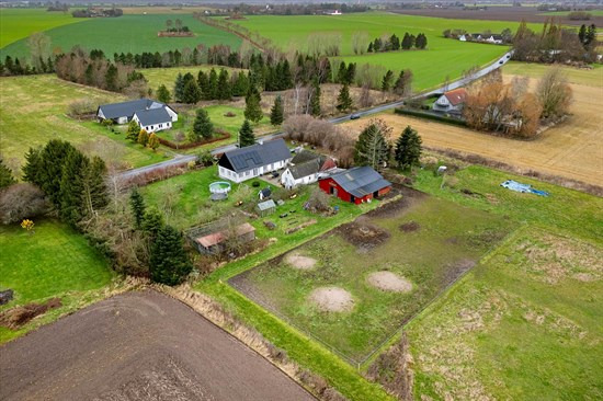 Præstemarksvej 16 og 1 anden boliger er kommet til salg denne uge i Karise - se boligerne her.