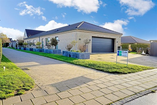 6,0  mio. kroner koster Kamillehaven 30, Havdrup - se hvad der ellers er til salg i Solrød Kommune