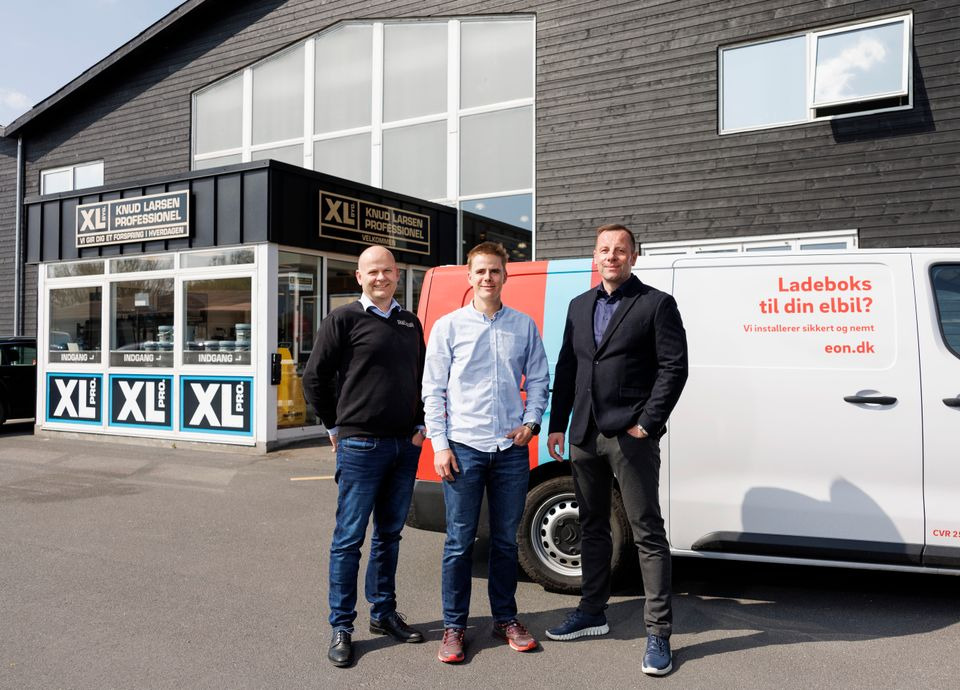 Strategisk samarbejde om solceller på taget og ladestandere til elbiler vil forbedre XL-Byg Knud Larsens klimaregnskab