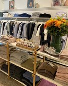 Wiiben lokker med udsalg på gaden og forårstøj i butikken