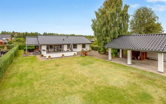 Klintevej 17 og 5 andre boliger er kommet til salg denne uge i Holstebro - se boligerne her.