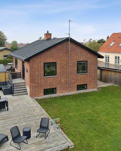 Nybolig Hvidovre præsenterer villa på Kærmark 53 i Hvidovre