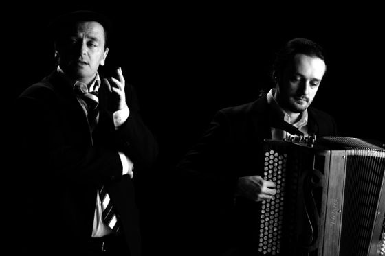 Oplev "Los Amigos" i Viby J: En aften med melankolske boléros