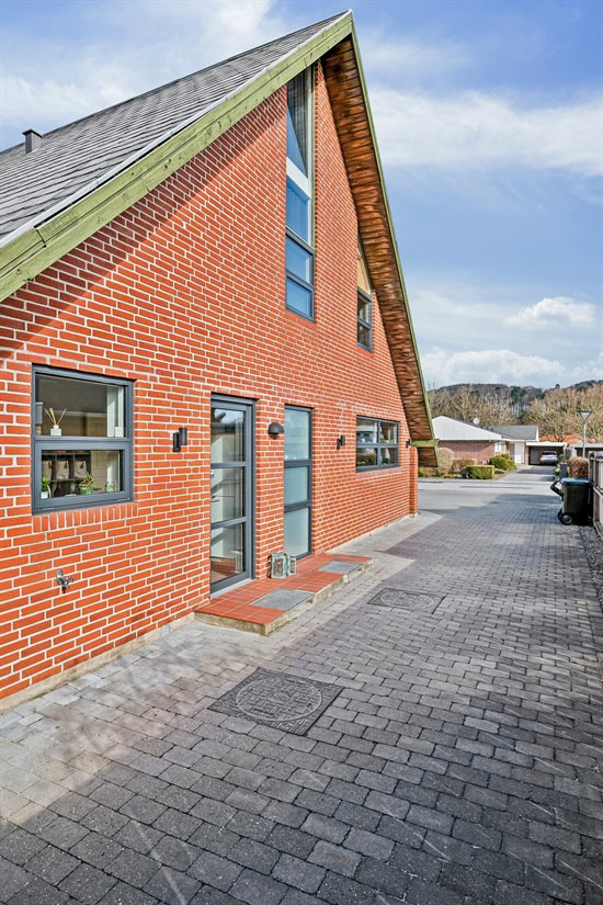 Top 6 over dyreste boliger til salg i Auning. Priser op til 4.495.000 kr