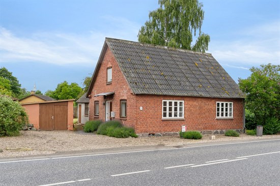 Illebøllevej 8 er til salg for kun 345.000 kr.: Se de billigste boliger til salg i Rudkøbing her