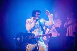 Elvis-show og jazz i Ørstedspavillonen