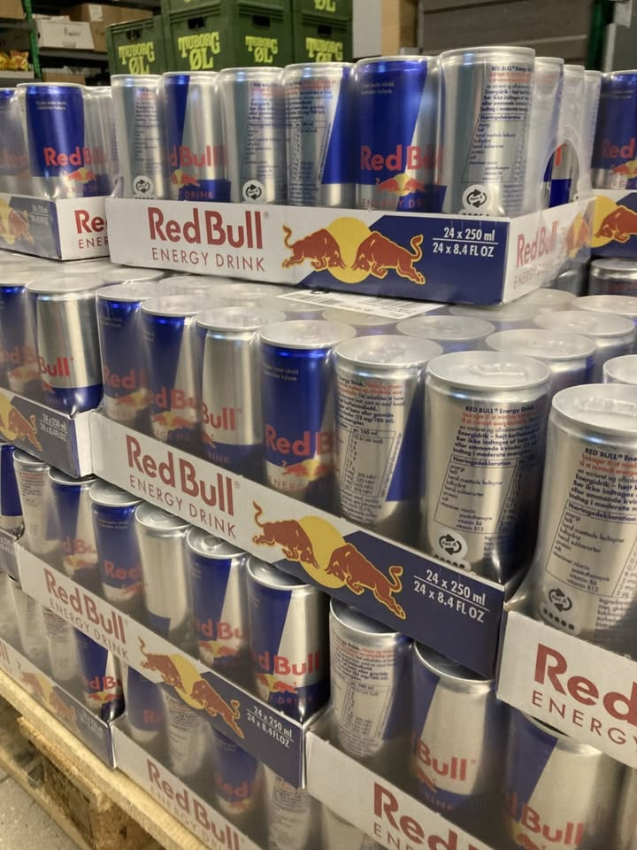 Spar Nørrebro Hjørring tilbyder rabat på kasse med Red Bull-dåser