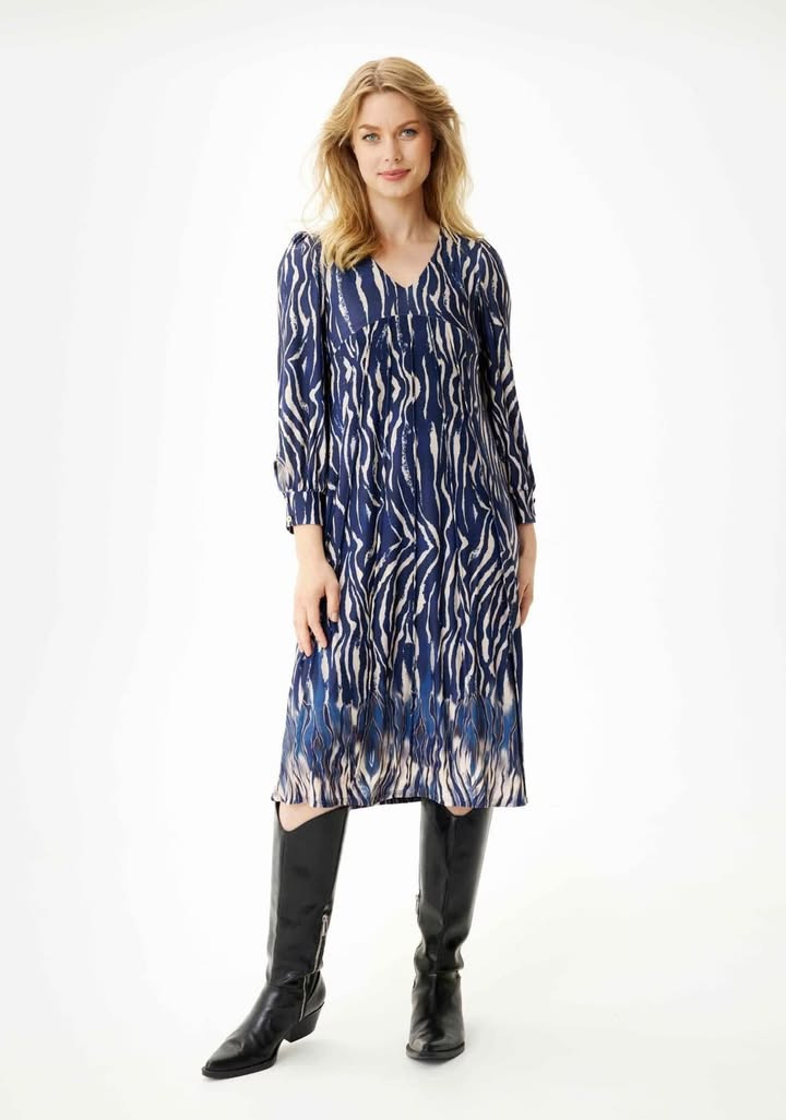 Rosengreen tilbyder rabat på populære Infront kjoler