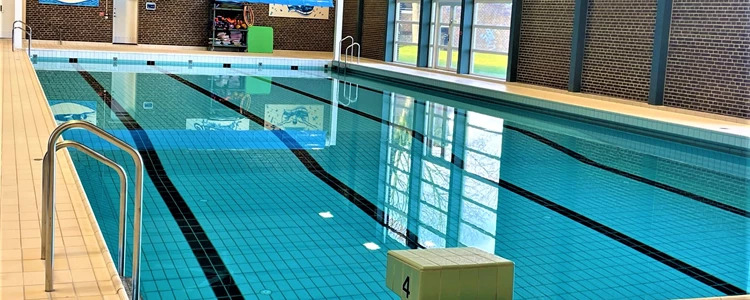 Svømmehallen på Tirsdalen åbner igen