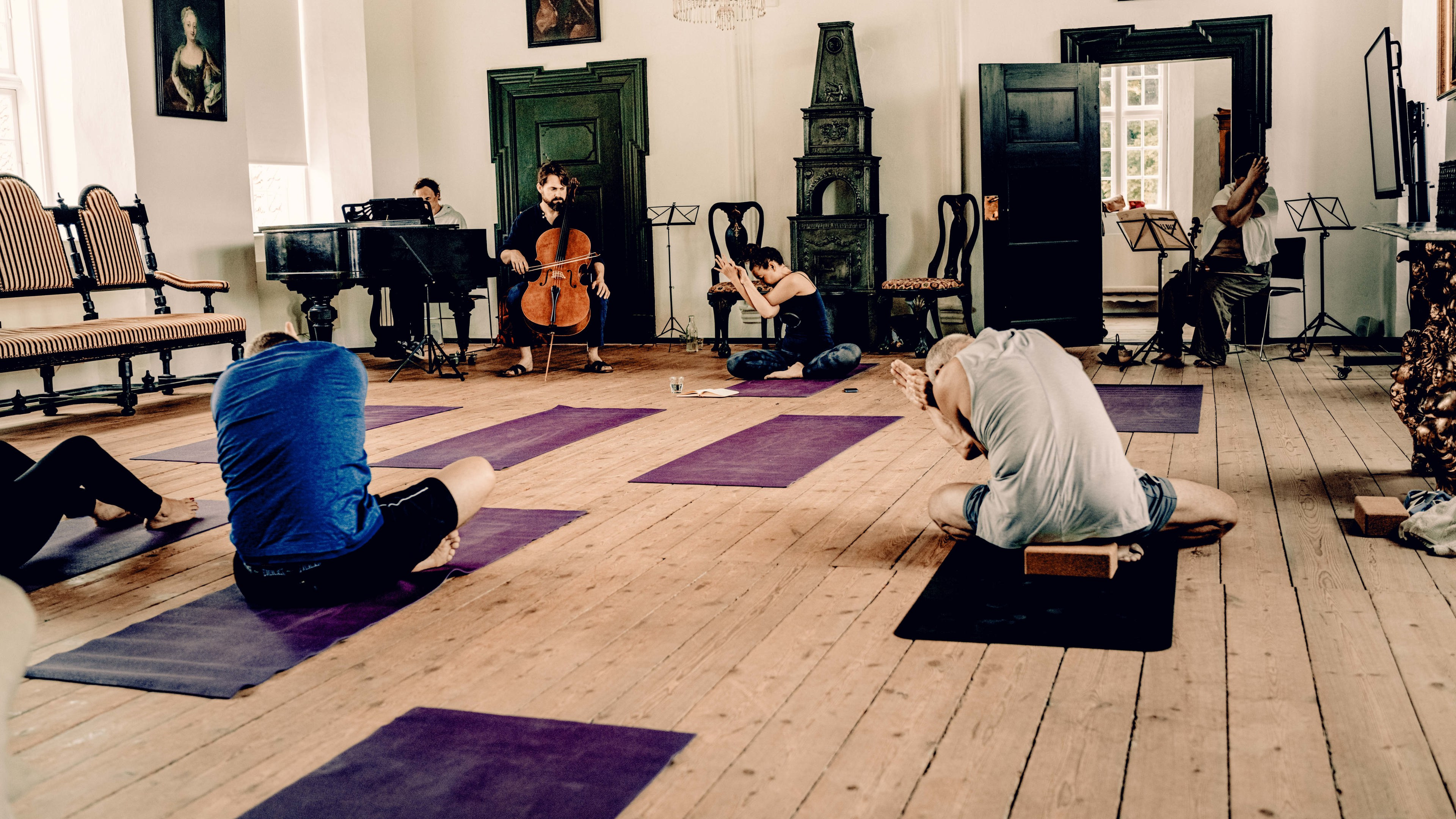 Yoga-koncert med Ensemble MidtVest på Holstebro Kunstmuseum