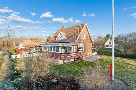 Mørkhøj Bygade 2 og 2 andre boliger er kommet til salg denne uge i Søborg - se boligerne her.