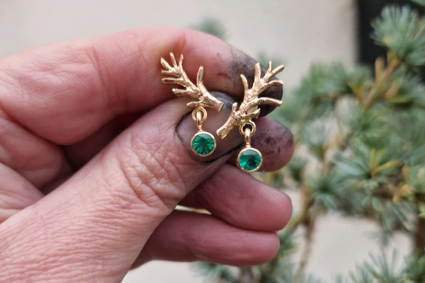 Unikke diamanter og smaragder hos Guldsmed Ø