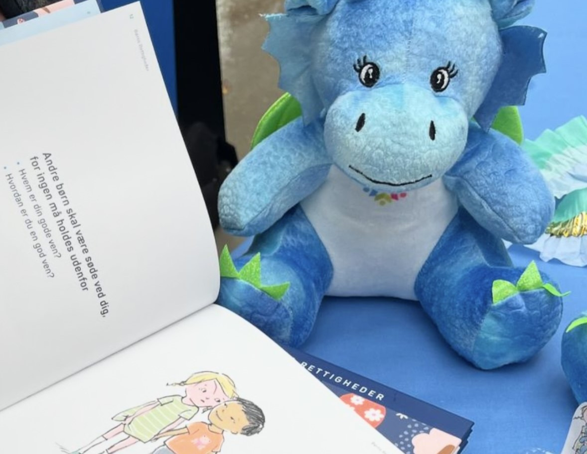 Ved dit barn, at ingen voksne må slå?