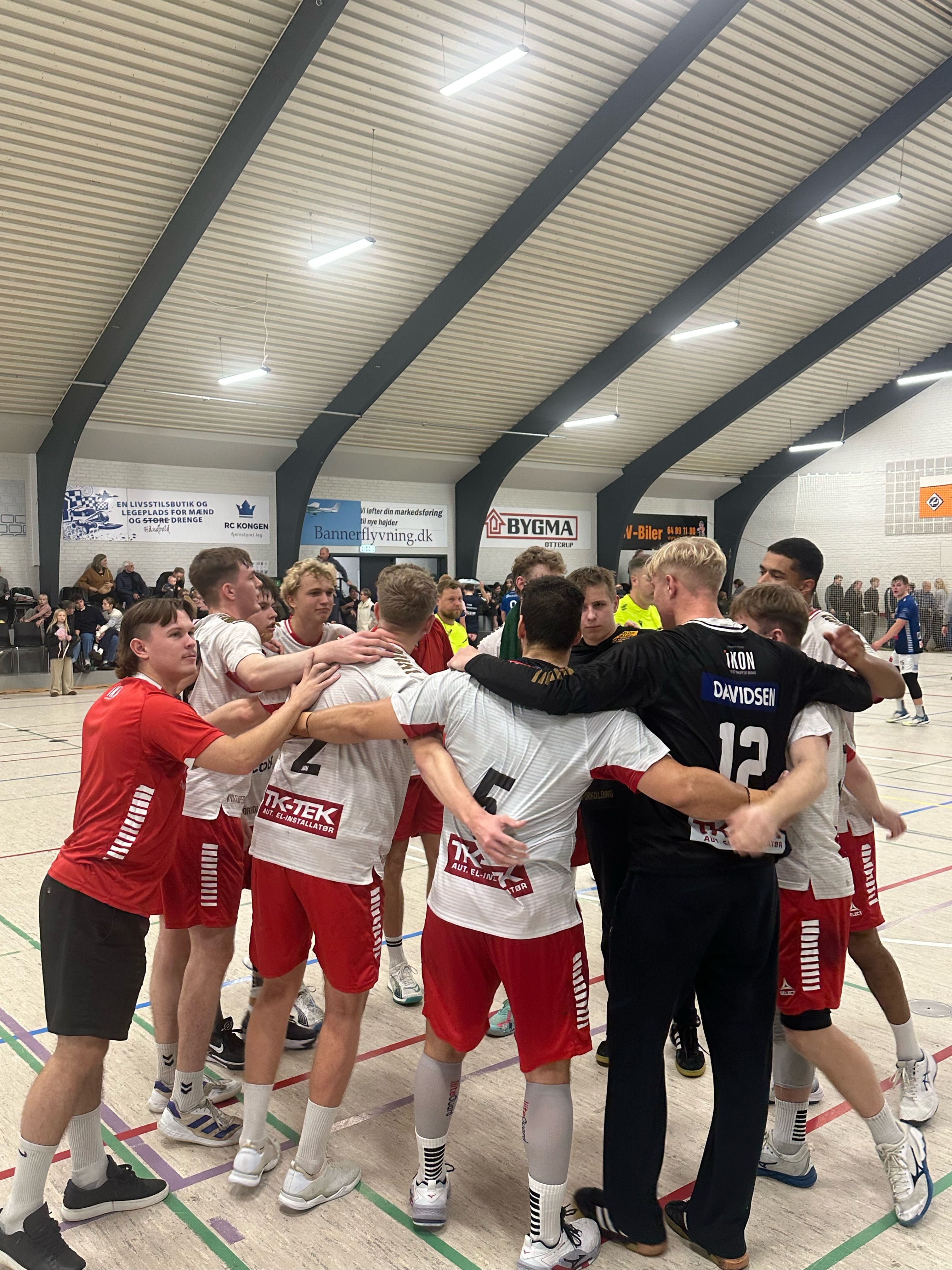 KIF Håndbold triumferer med stærk defensiv over Søndersø IF