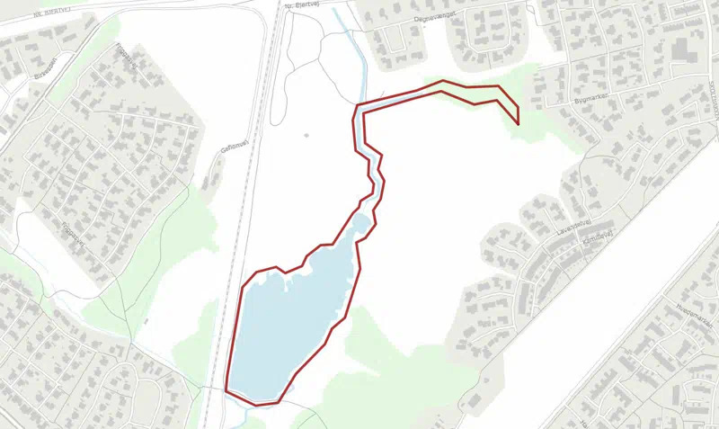 Spildevandsudslip i Apotekerengen får Kolding Kommune til at advare borgere og hundeejere mod kontakt med vandet