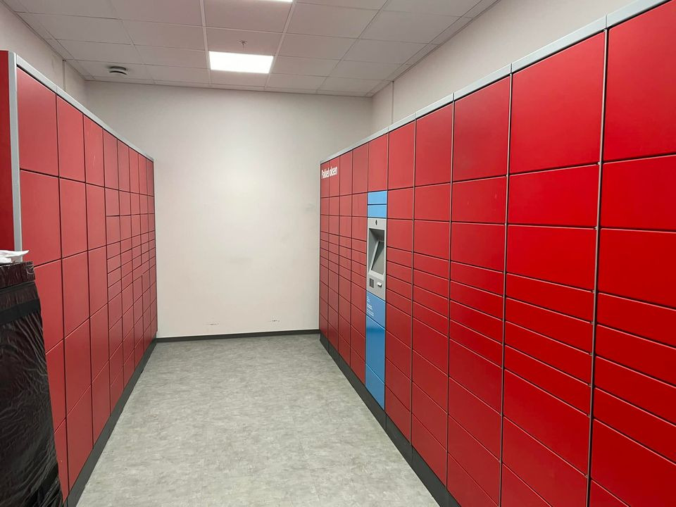 Center Kiosken opfordrer til hurtigere afhentning af pakker for at undgå fyldte pakkeautomater