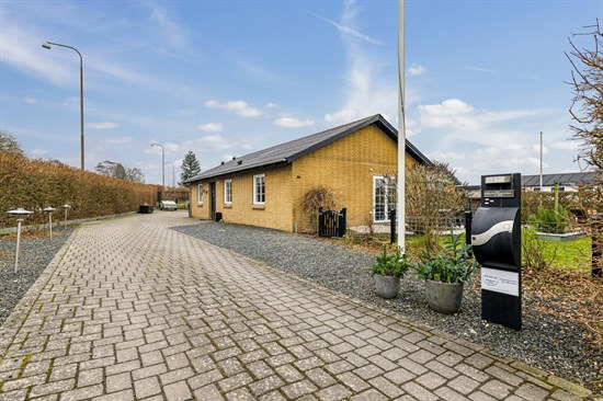 Til salg hos Ejendomsmægler Mike Andersen: Valnøddevej 1, Taulov, 7000 Fredericia