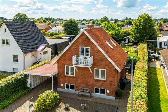 Eliassensvej 14 og 3 andre boliger er kommet til salg denne uge i Kolding - se boligerne her.