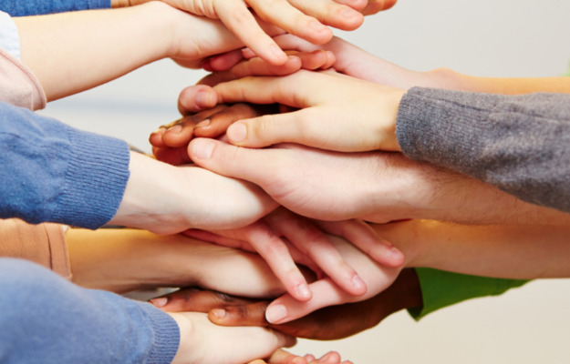 Ry har fået nyt ungdomssted med plads til fest og farver