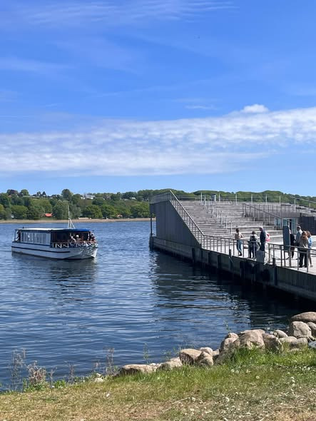 Dagmar Skanderborg inviterer til udvidet aftensejlads med grillbuffet 