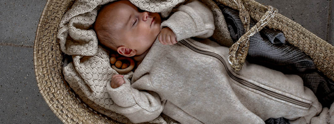 Børneshoppen Brønderslev præsenterer tilbud på ulddragter fra Mikk-line hele november