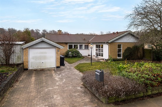 Elsevej 28 og 4 andre boliger er kommet til salg denne uge i Værløse - se boligerne her.