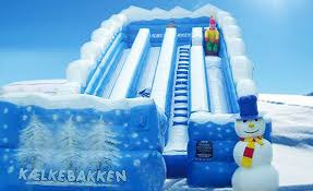 Prøv Danmarks eneste mobile kælkebakke i Birkerød