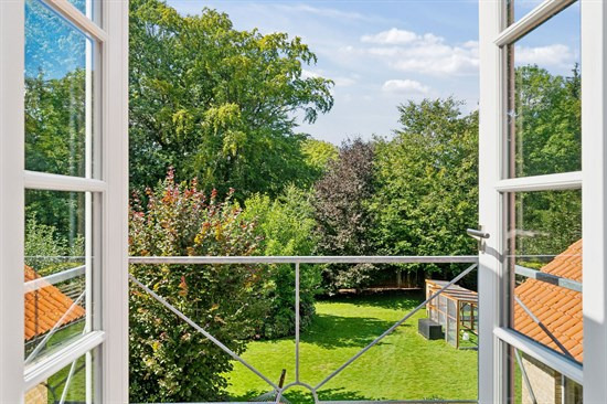 Skovvejen 23 og 1 anden boliger er kommet til salg denne uge i Bjerringbro - se boligerne her.