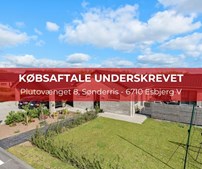 RealMæglerne Esbjerg: Købsaftale underskrevet på Plutovænget 8