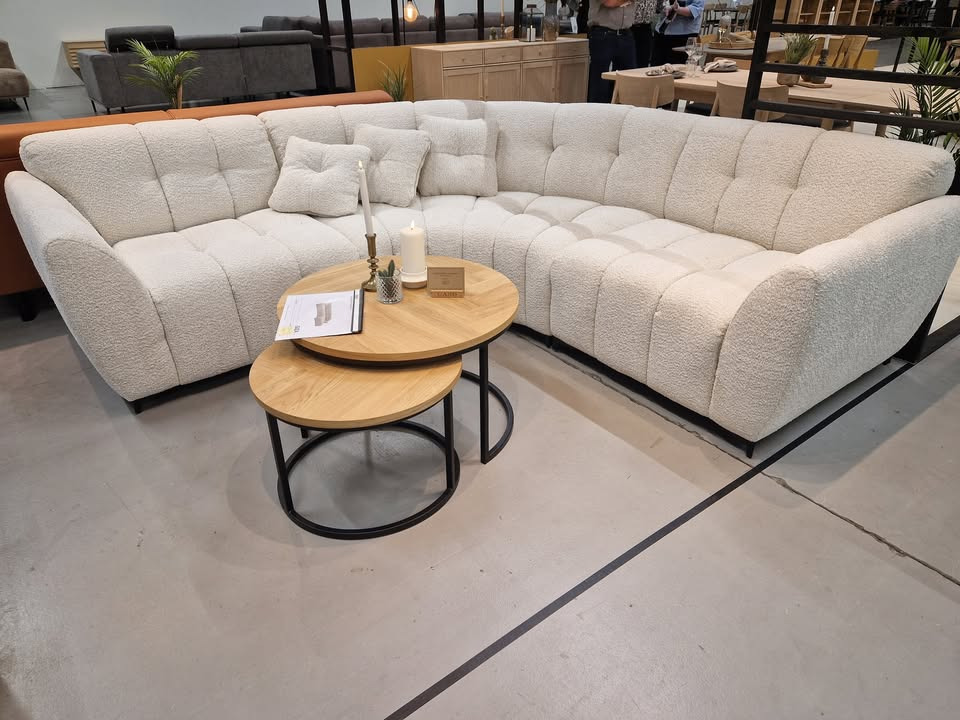 Hovelind Møbler præsenterer hjørnesofa til tilbudspris på 13.999 kr.