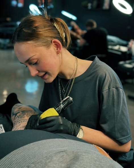 Mr. & Mrs. Tattoo tilbyder walk-in i dag med særlige priser