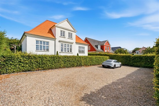 Ribe Landevej 26 og 6 andre boliger er kommet til salg denne uge i Haderslev - se boligerne her.