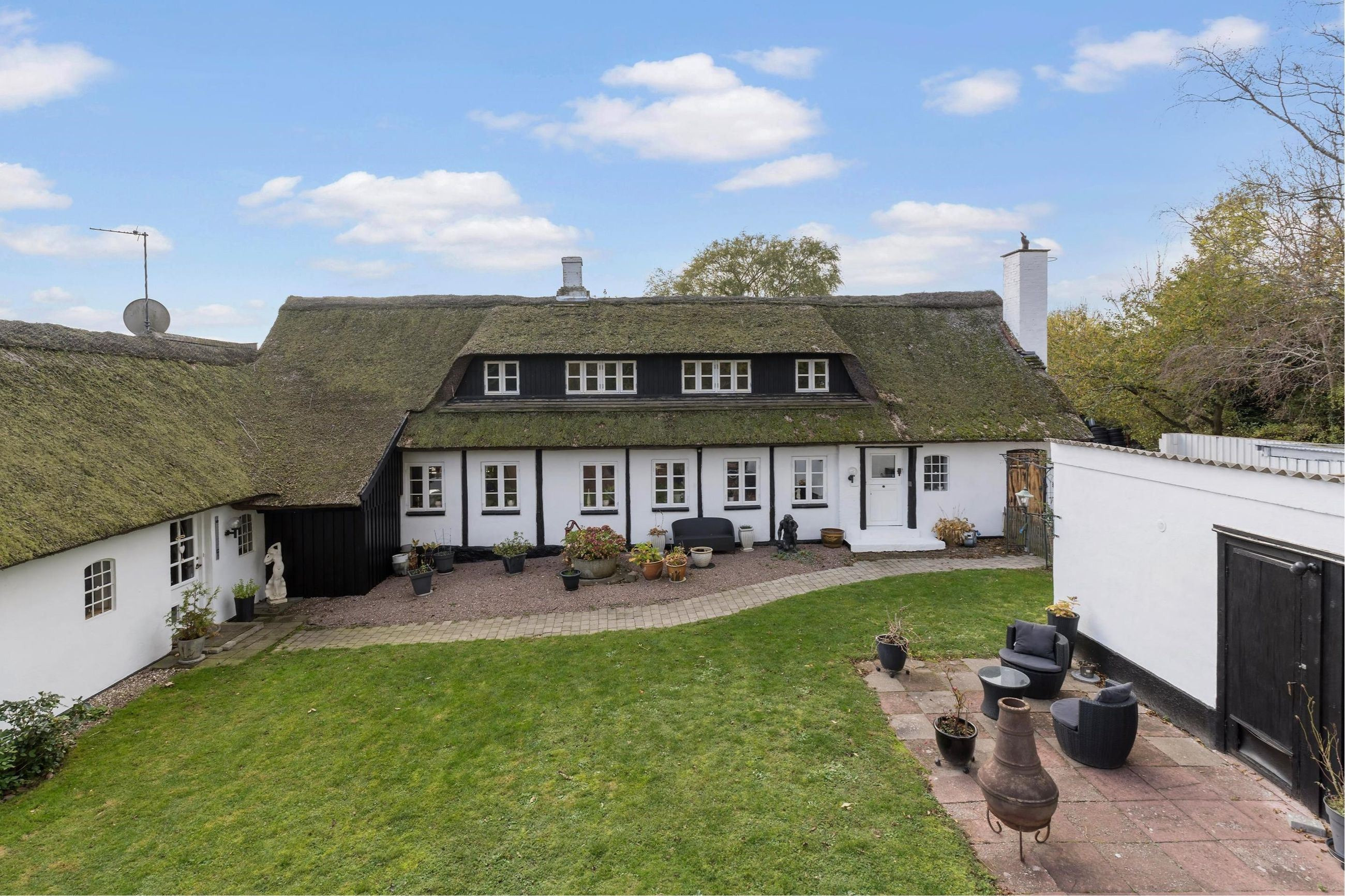 Luksusbolig netop kommet til salg i Grevinge: Se hvad du skal smide for Grevinges dyreste adresser her