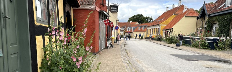 Sæby fejrer titlen som Danmarks næsthyggeligste ferieby i 2026