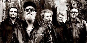 Musikalsk aften på STARS: Smallstars Jam Sessions og Baal koncert