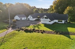 Kølsenvej 64 og 1 anden boliger er kommet til salg denne uge i Løgstrup - se boligerne her.
