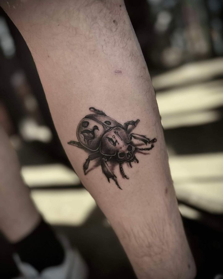 Hos Din Tatovør fremhæver kunstneren Andrej ved tatovørkonvention