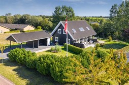Top 6 over dyreste boliger til salg i Ullerslev. Priser op til 3.350.000 kr