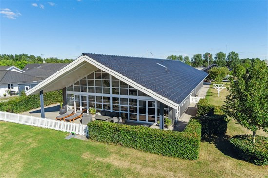 Åsvejen 38 til salg for 7,5  mio. kroner - Se 5 andre boliger til salg i Lejre Kommune