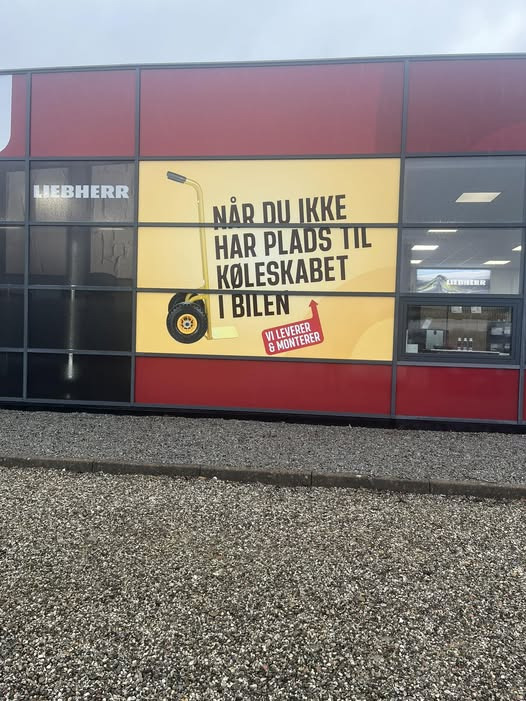 Skousen Herning tilbyder levering og montering af hvidevarer uden ekstra tillæg