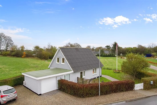 Vesterled 8 og 1 anden boliger er kommet til salg denne uge i Tjele - se boligerne her.